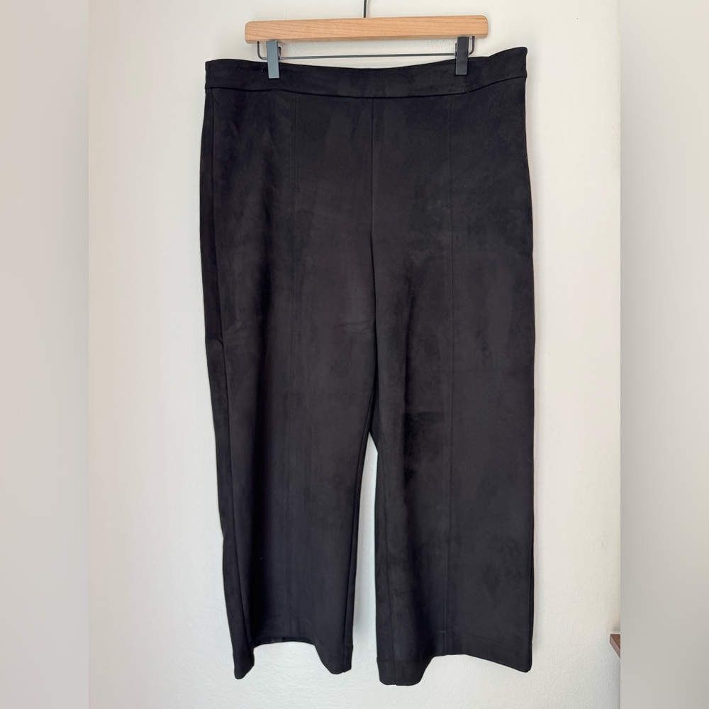 Ann Taylor Cropped Faux Suede Wide Leg Pants - Size 14